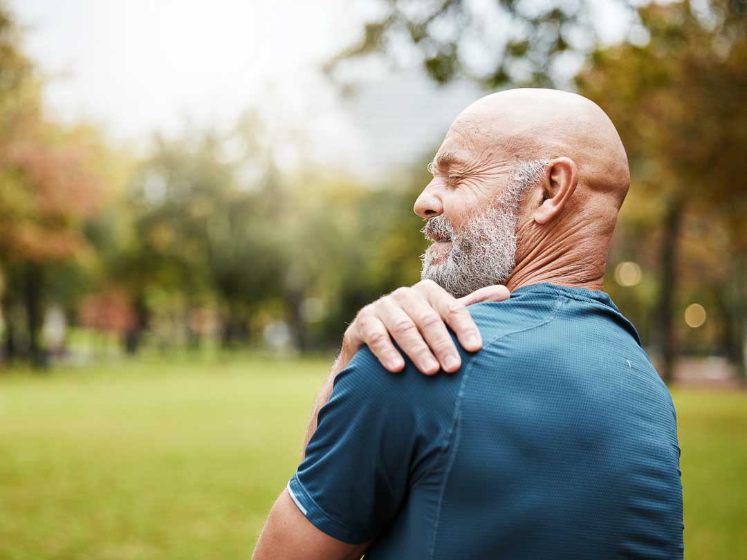 121 Physical Therapy Clarkston, Michigan Care Made for You Man Stretching Golf Course
